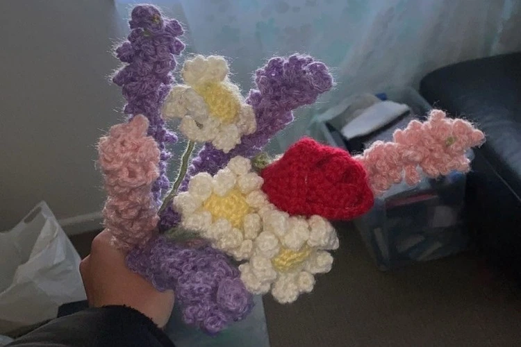 Crochet Flower Bouquet Example